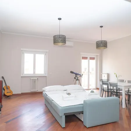 Stile E Spazio Nel Cuore Di * Rome